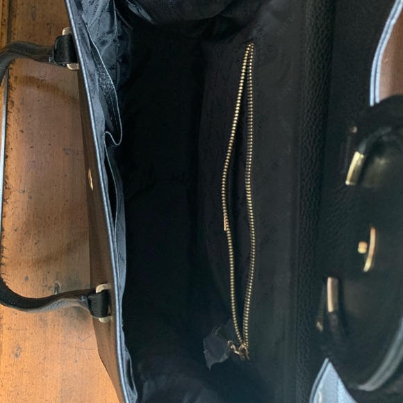 Handbag - Picture 5 of 13